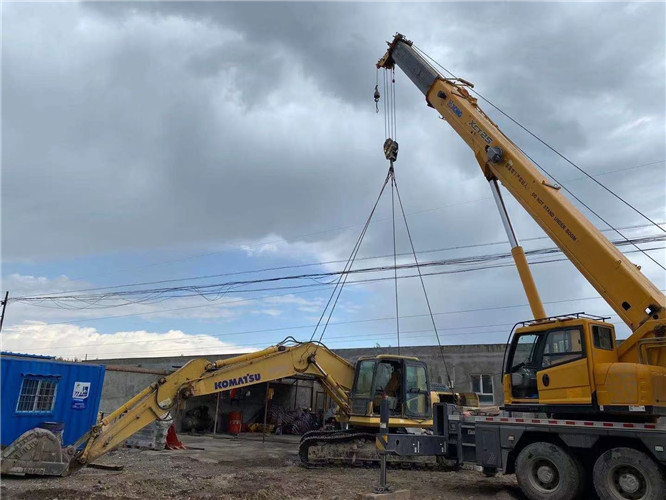 揭西县25吨吊车的工作半径是多少？